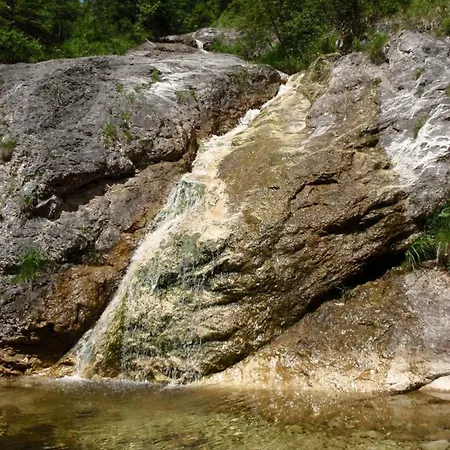 Inge 3* هينترستودر