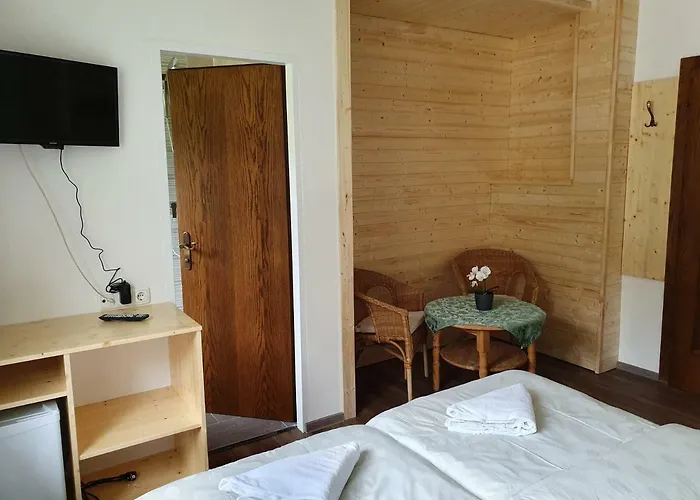 Inge Πανσιόν 3*